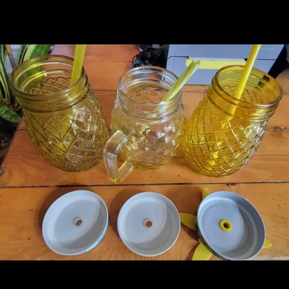 3 Glass Pineapple Cups Summer